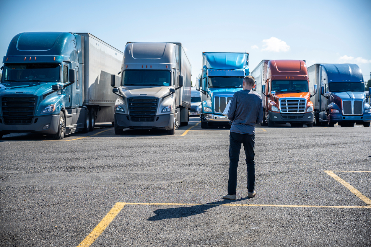 Best TMS software for carriers How Rose Rocket can help your trucking